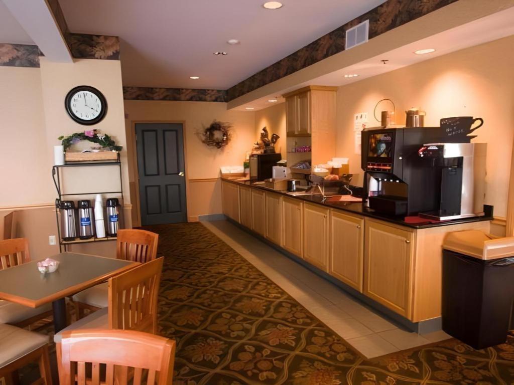 Country Inn & Suites By Radisson, Dundee, Mi Eksteriør bilde