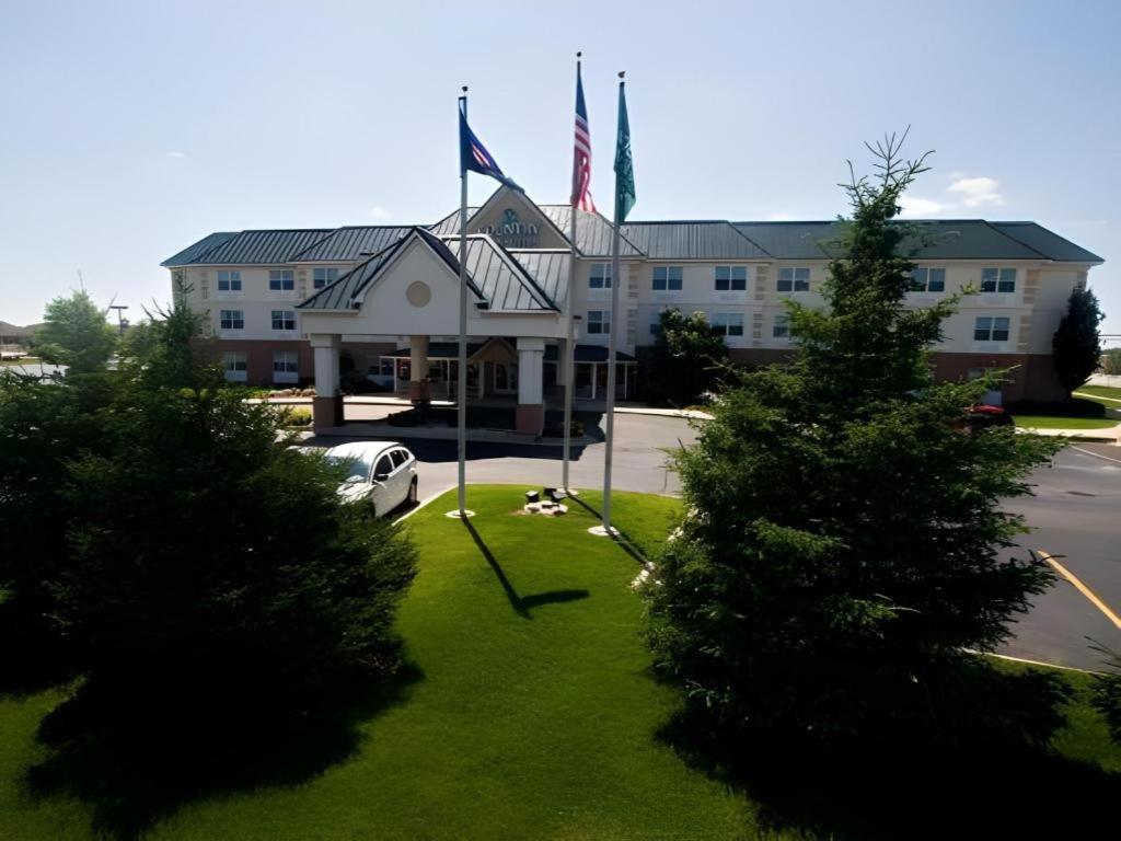 Country Inn & Suites By Radisson, Dundee, Mi Eksteriør bilde